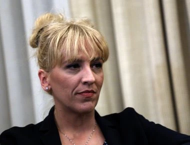 Ρ. Δούρου: «Καθοριστικός ο ρόλος των τοπικών αρχών στην πρόληψη των αιτιών του βίαιου εξτρεμισμού»